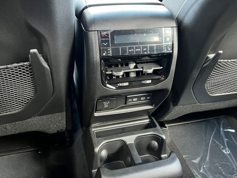New 2026 Jeep Grand Cherokee L Limited AWD/4WD image 35