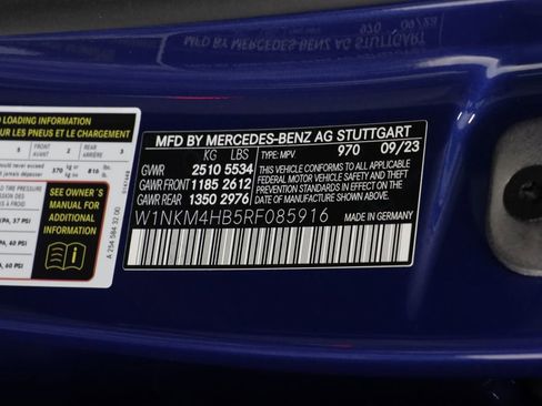 Used 2024 Mercedes-Benz GLC 300 4MATIC image 25