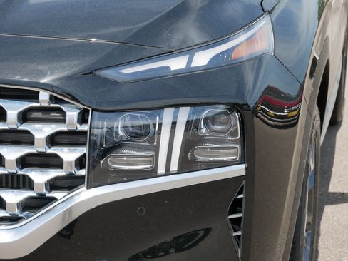 Certified 2023 Hyundai Santa Fe Limited AWD/4WD image 16