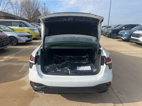 New 2026 Audi A6 Prestige image 10