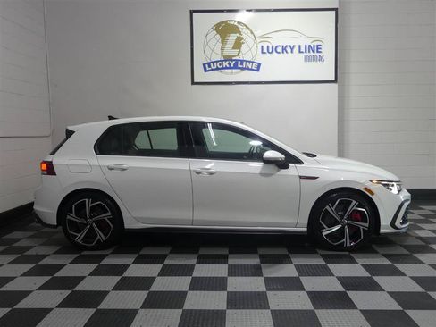 Used 2024 Volkswagen GTI SE FWD image 6