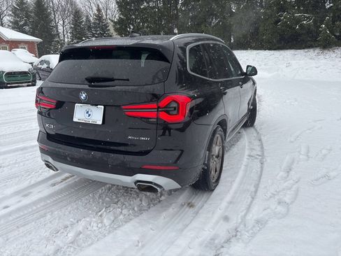 Certified 2022 BMW X3 xDrive30i w/ Convenience Package image 3