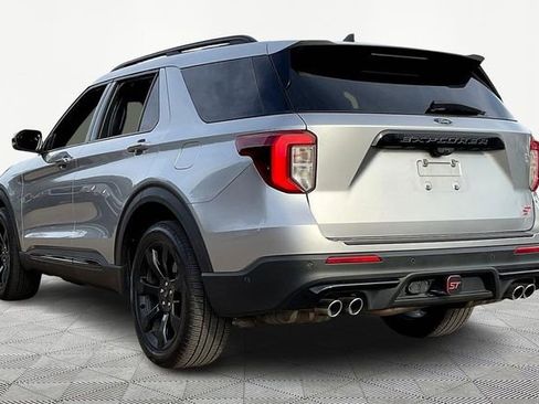 Used 2022 Ford Explorer ST w/ Equipment Group 401A image 4