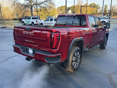 Used 2024 GMC Sierra 2500 Denali w/ Technology Package image 5