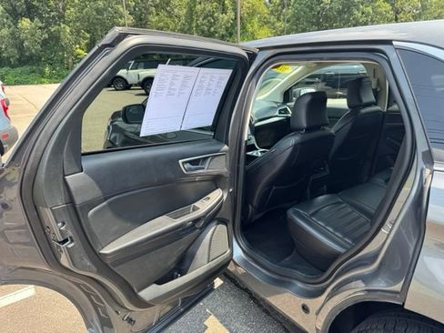 Used 2024 Ford Edge SEL AWD/4WD image 14