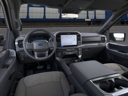 New 2026 Ford F150 XLT image 9