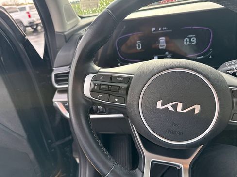 Used 2023 Kia Sportage EX FWD image 28
