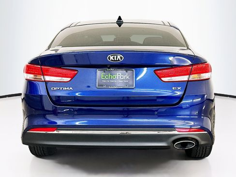 Used 2017 Kia Optima EX w/ Premium Package image 7