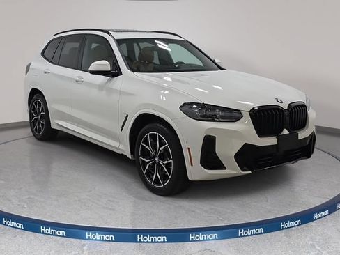 Certified 2024 BMW X3 xDrive30i w/ Premium Package AWD/4WD image 3