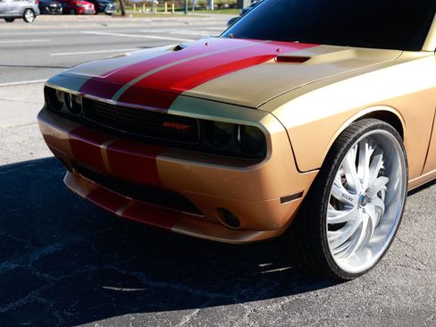 Used 2014 Dodge Challenger R/T image 34