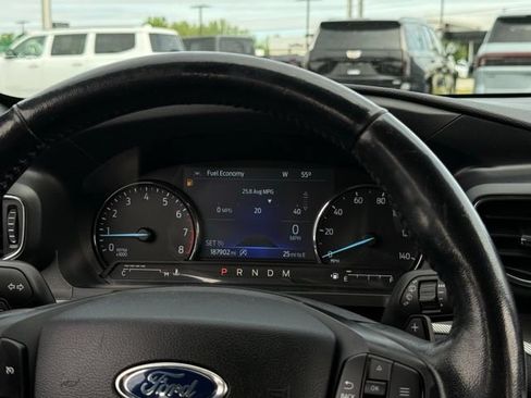 Used 2020 Ford Explorer XLT w/ Equipment Group 202A AWD/4WD image 7