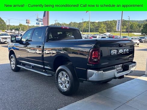 Used 2026 RAM 2500 Big Horn AWD/4WD image 2