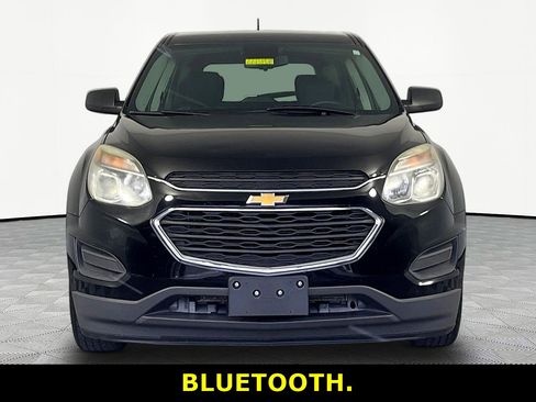 Used 2017 Chevrolet Equinox LS image 2