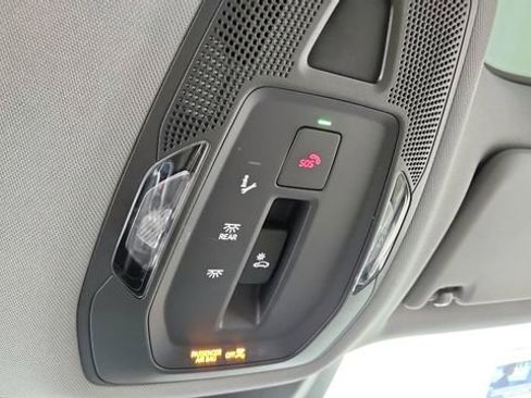 Used 2025 Audi A6 e-tron Prestige w/ Beige Warm Weather Package image 54