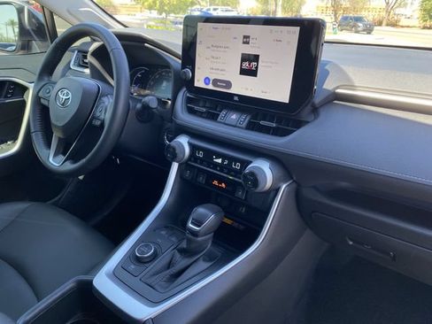 Used 2025 Toyota RAV4 XLE Premium w/ Weather Package AWD/4WD image 12