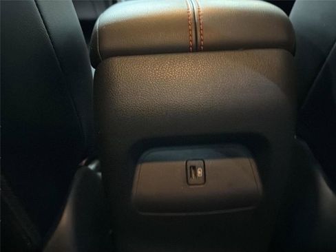 Used 2024 Nissan Sentra SR w/ SR Premium Package image 25