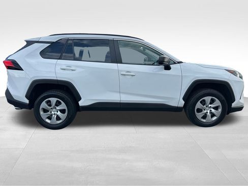 Used 2021 Toyota RAV4 LE w/ Carpet Mat Package (TMS) image 6