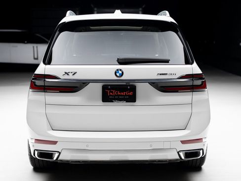 Used 2024 BMW X7 xDrive40i image 24