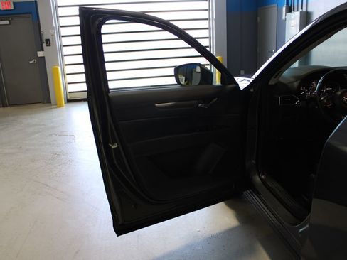 Used 2023 MAZDA CX-5 AWD 2.5 S w/ Preferred Package image 7