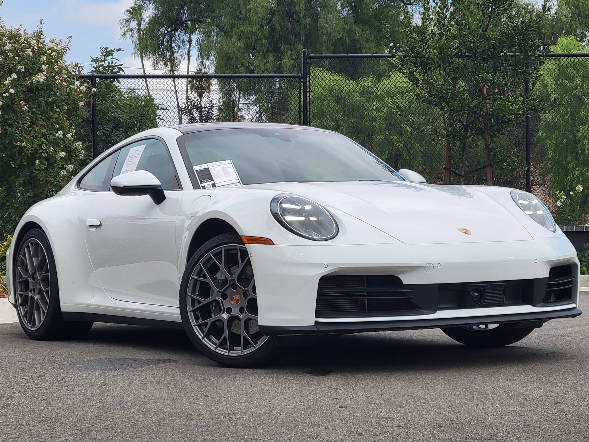 Certified 2025 Porsche 911 Carrera RWD image 9