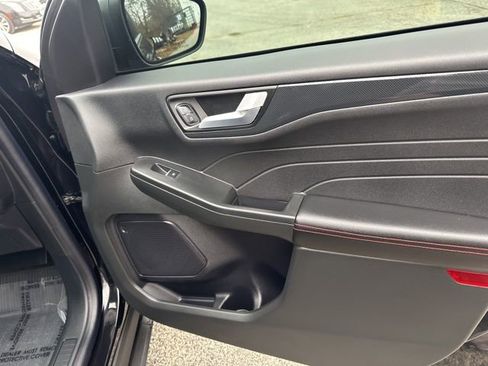 Used 2023 Ford Escape ST-Line w/ Tech Pack #1 image 36