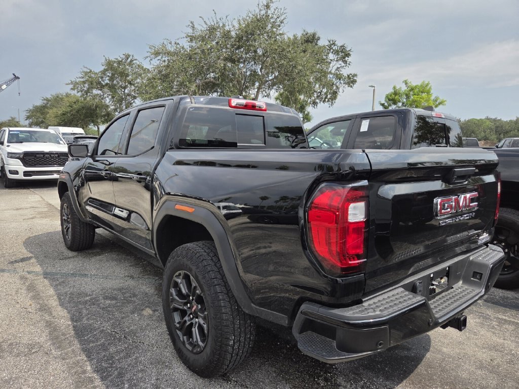 Used 2025 GMC Canyon Elevation w/ Convenience Package RWD image 4