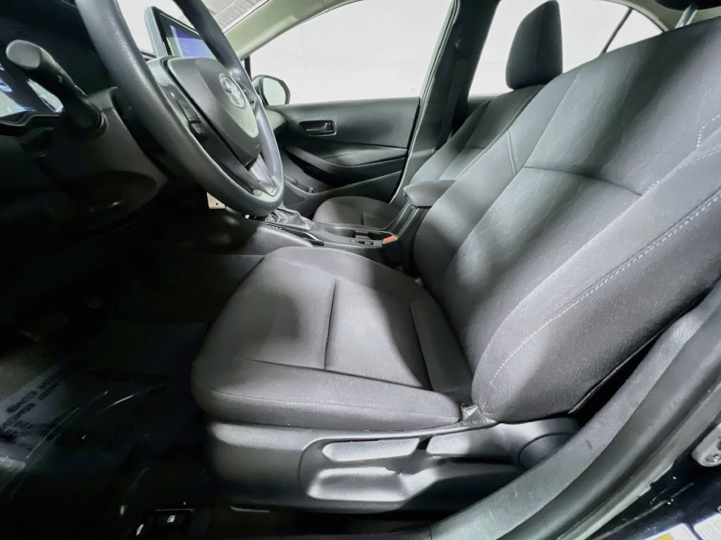 Used 2024 Toyota Corolla LE FWD image 12
