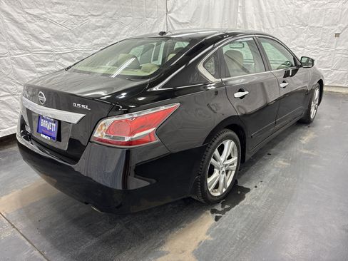 Used 2015 Nissan Altima 3.5 SL FWD image 3