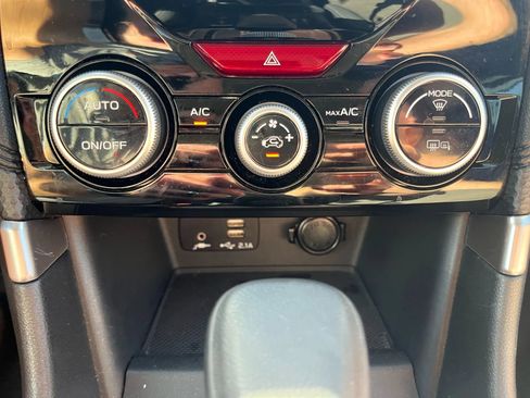 Used 2020 Subaru Forester Premium image 25