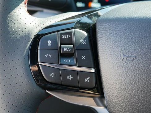 New 2026 Ford Explorer ST-Line w/ ST-Line Street Pack image 19