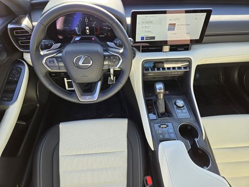 New 2026 Lexus IS 350 F Sport RWD image 9