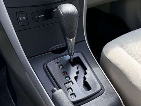 Used 2013 Toyota Corolla L image 30