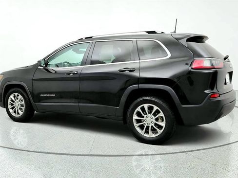 Used 2021 Jeep Cherokee Latitude Plus FWD image 7