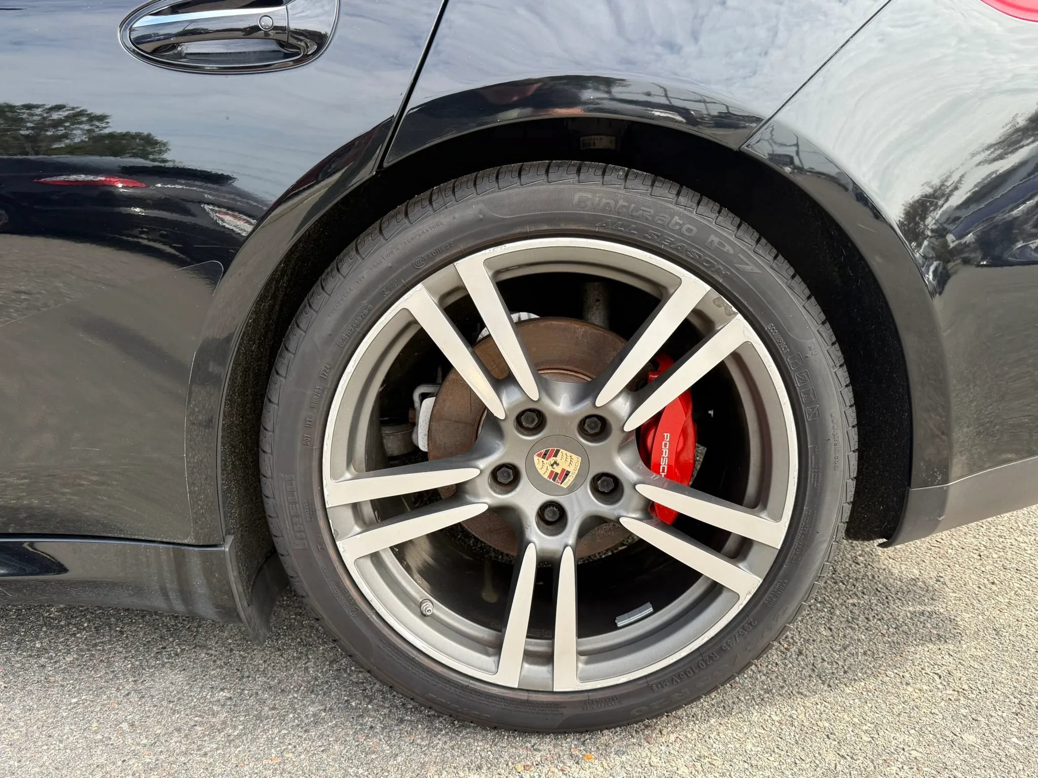 Used 2015 Porsche Panamera 4 AWD/4WD image 31