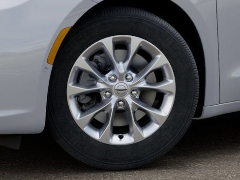 New 2026 Chrysler Pacifica Select AWD/4WD image 10