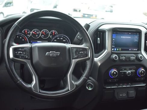 Certified 2022 Chevrolet Silverado 1500 RST w/ Z71 Off-Road Package AWD/4WD image 20