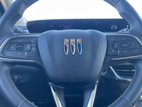 Used 2025 Buick Encore GX Preferred image 27