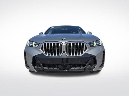 Used 2024 BMW X6 xDrive40i w/ Premium Package AWD/4WD image 3