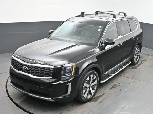 Used 2021 Kia Telluride S image 32