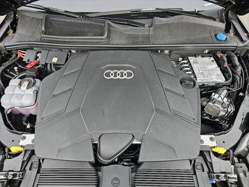 New 2026 Audi Q7 3.0T Premium image 8