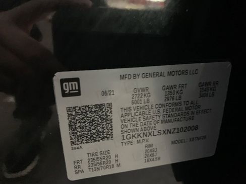 Used 2022 GMC Acadia Denali image 32