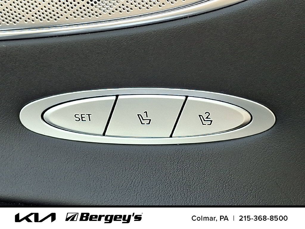 Used 2023 Genesis GV70 2.5T w/ Select Package AWD/4WD image 31