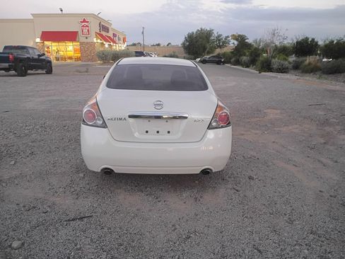 Used 2012 Nissan Altima 2.5 S w/ Convenience Pkg FWD image 4