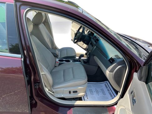 Used 2011 Ford Fusion SEL w/ 301A Rapid Spec Order Code image 13