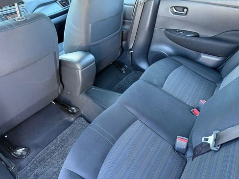 Used 2018 Nissan Leaf S w/ S Charge Package image 14