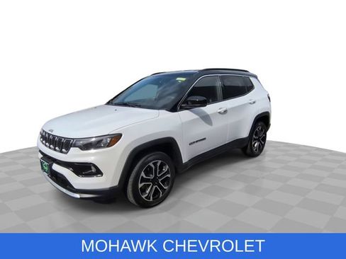 Used 2024 Jeep Compass Limited AWD/4WD image 4