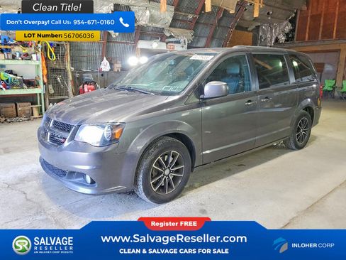 Used 2018 Dodge Grand Caravan GT FWD image 1