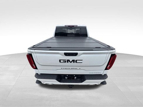 Used 2025 GMC Sierra 1500 Denali Ultimate AWD/4WD image 9
