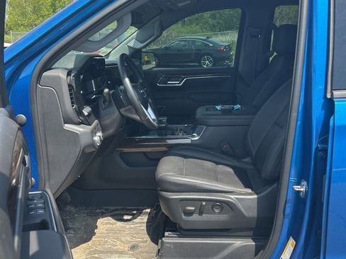 Used 2022 GMC Sierra 1500 Elevation w/ Elevation Premium Package AWD/4WD image 5