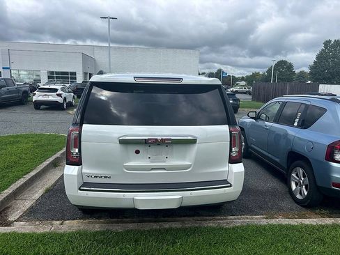 Used 2018 GMC Yukon Denali w/ Denali Ultimate Package AWD/4WD image 8